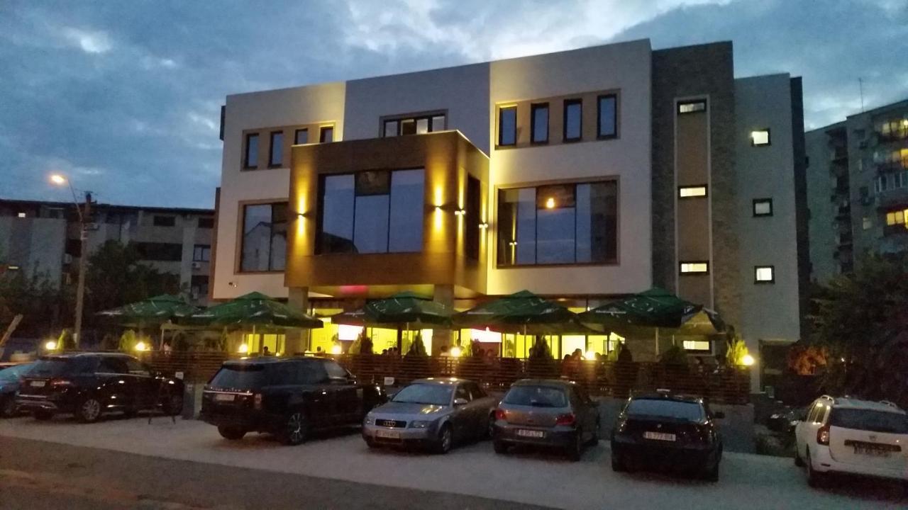 Hotel Excellence Bucarest Exterior foto