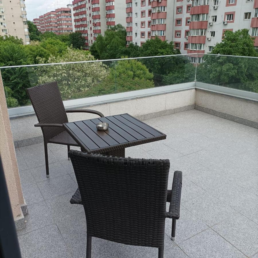 Hotel Excellence Bucarest Exterior foto